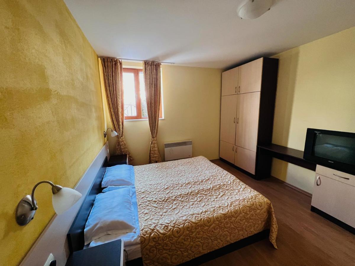 Апартаменти Замъците Pamporovo Buitenkant foto
